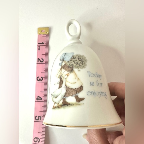 Vintage Holly Hobbie Bell Today is for Enjoying Porcelain Bell Retro Collectible - Picture 3 of 3